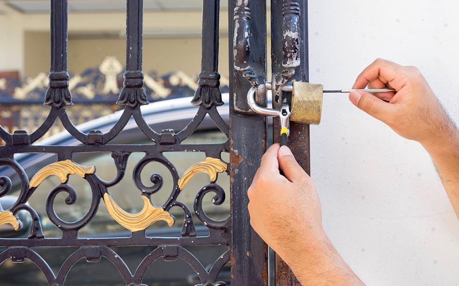 artisans serrurier Montreuil