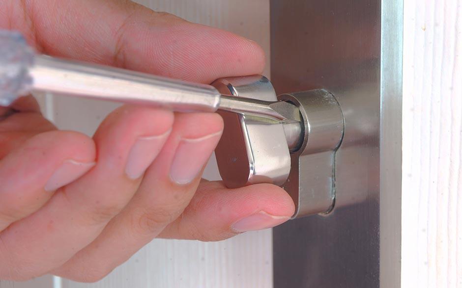 ouvrir une porte fermée à clé Paris 5